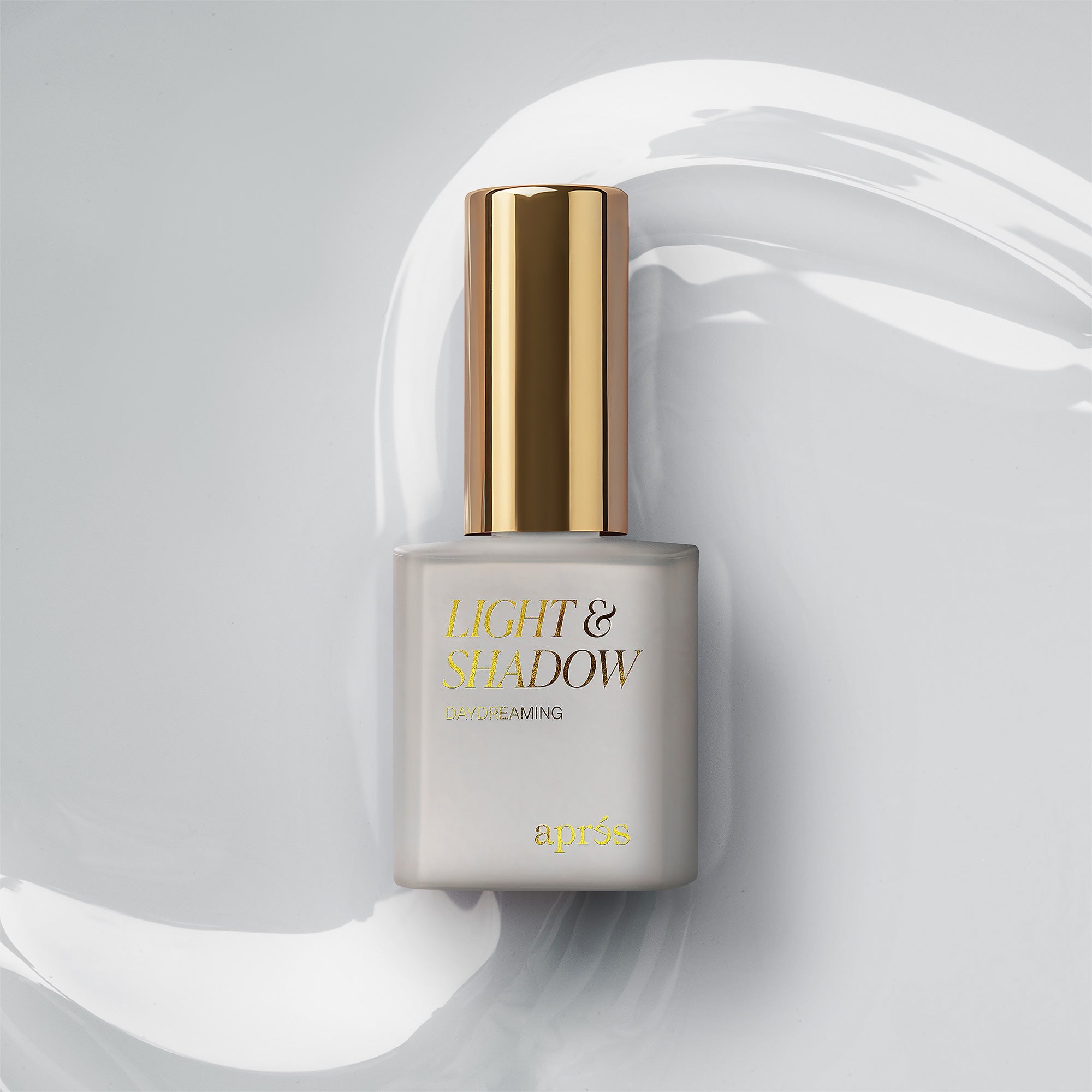 Aprés Daydreaming 502 — official product photo 1