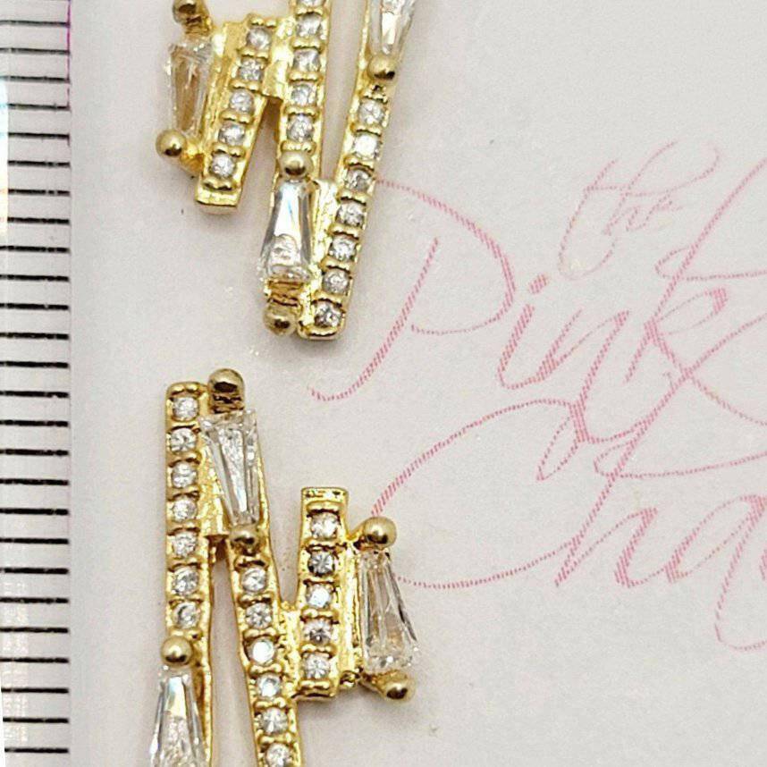 577, Luxury Nail Jewels (2pcs) by thePINKchair - thePINKchair.ca - Nail Art - thePINKchair nail studio