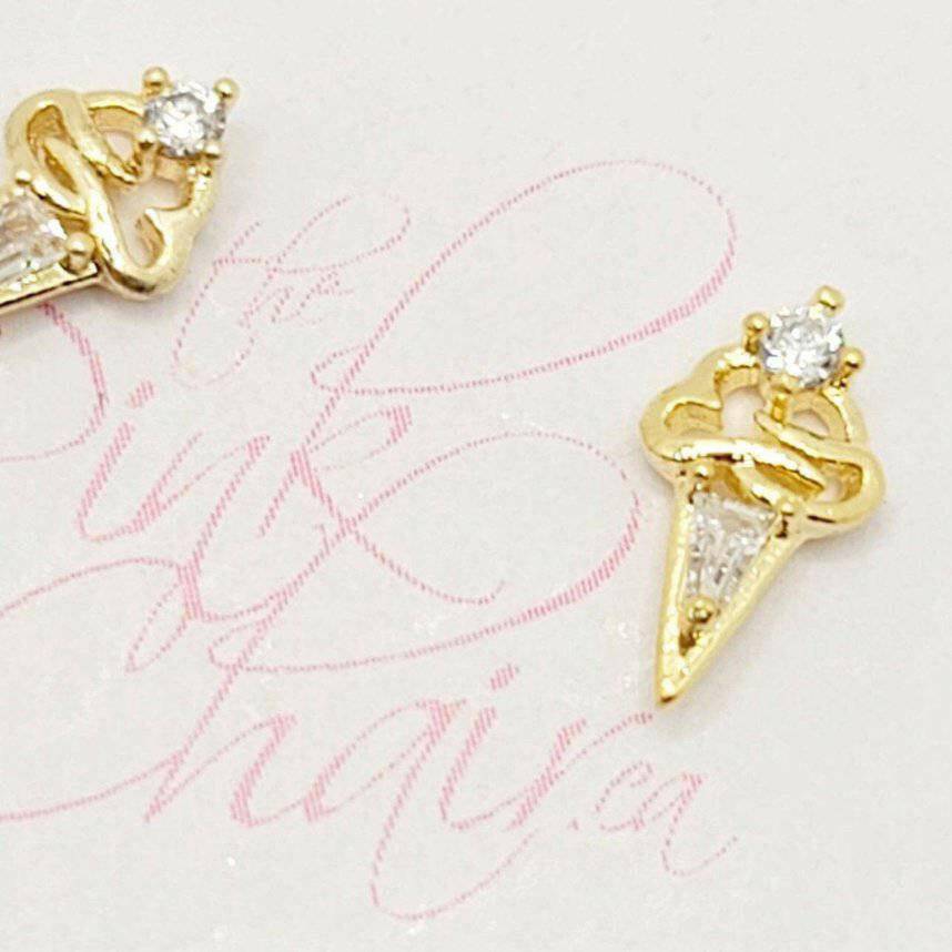 585, Luxury Nail Jewels (2pcs) by thePINKchair - thePINKchair.ca - Nail Art - thePINKchair nail studio