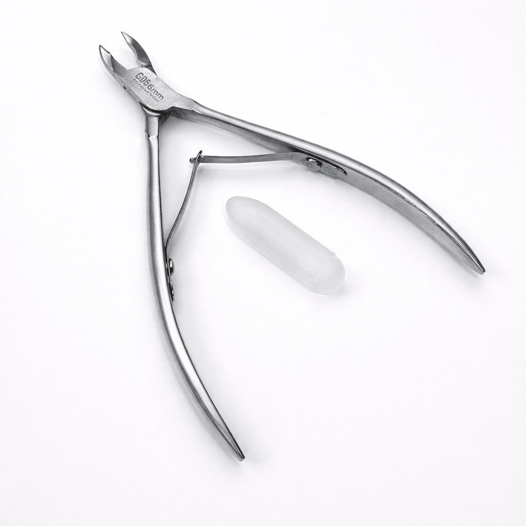 5mm Cuticle Nipper - thePINKchair.ca - Tools - thePINKchair.ca