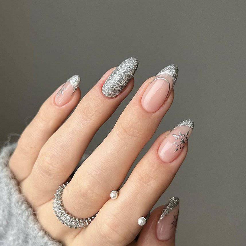 Blinding Lights Reflective Gel Polish - thePINKchair.ca - Gel Polish - the GEL bottle