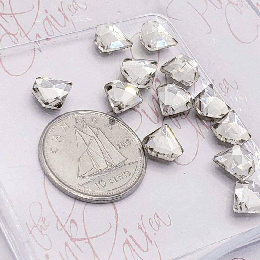 Crystal, Shape 15 by thePINKchair - thePINKchair.ca - Rhinestone - thePINKchair nail studio