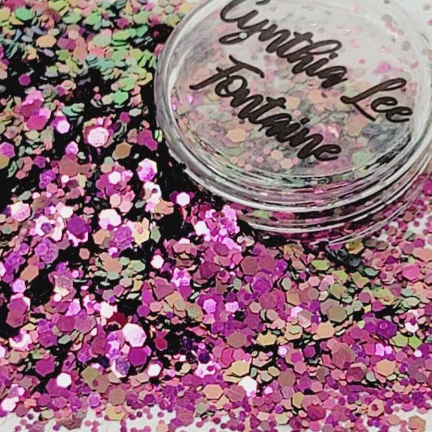 Cynthia Lee Fontaine, Glitter (57) - thePINKchair.ca - Glitter - thePINKchair nail studio
