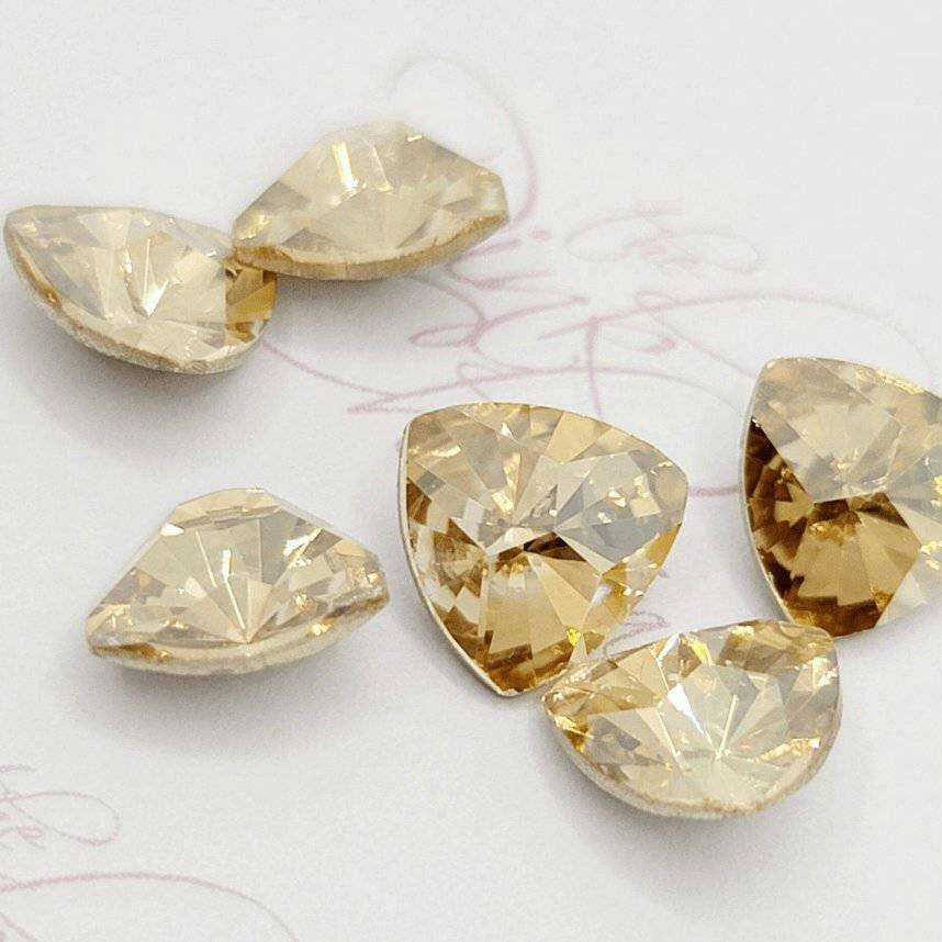 Golden Shadow, Trilliant (10mm/6pcs) by thePINKchair - thePINKchair.ca - Rhinestone - thePINKchair nail studio