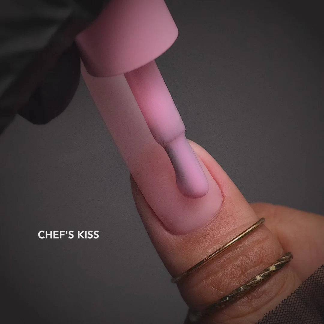 LG5005 Chefs Kiss - thePINKchair.ca - gel polish - Chaun Legend