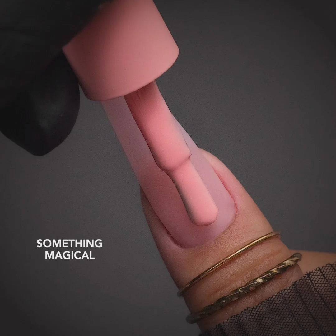 LG5013 Something Magical - thePINKchair.ca - gel polish - Chaun Legend