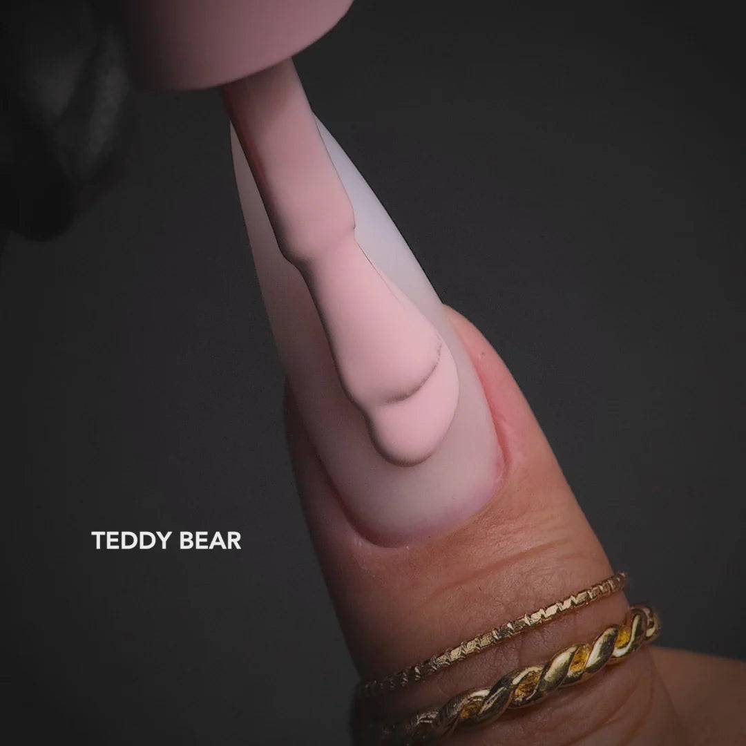 LG5016 Teddy Bear - thePINKchair.ca - gel polish - Chaun Legend