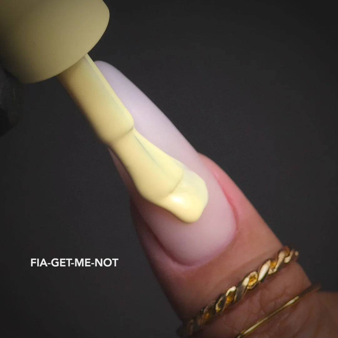 LG5041 Fia - Get - Me - Not - thePINKchair.ca - gel polish - Chaun Legend