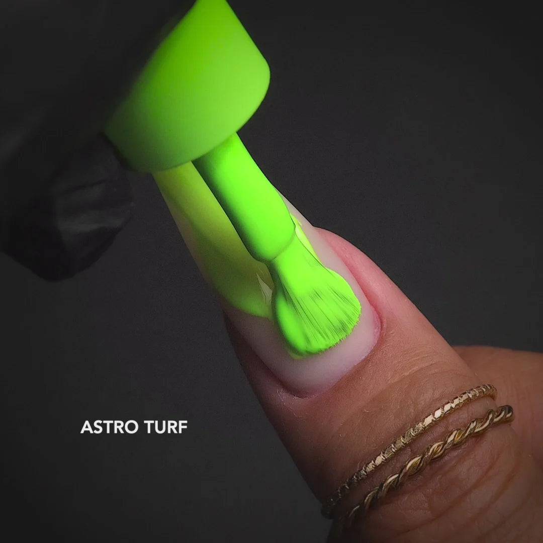 LG5056 Astro Turf - thePINKchair.ca - gel polish - Chaun Legend