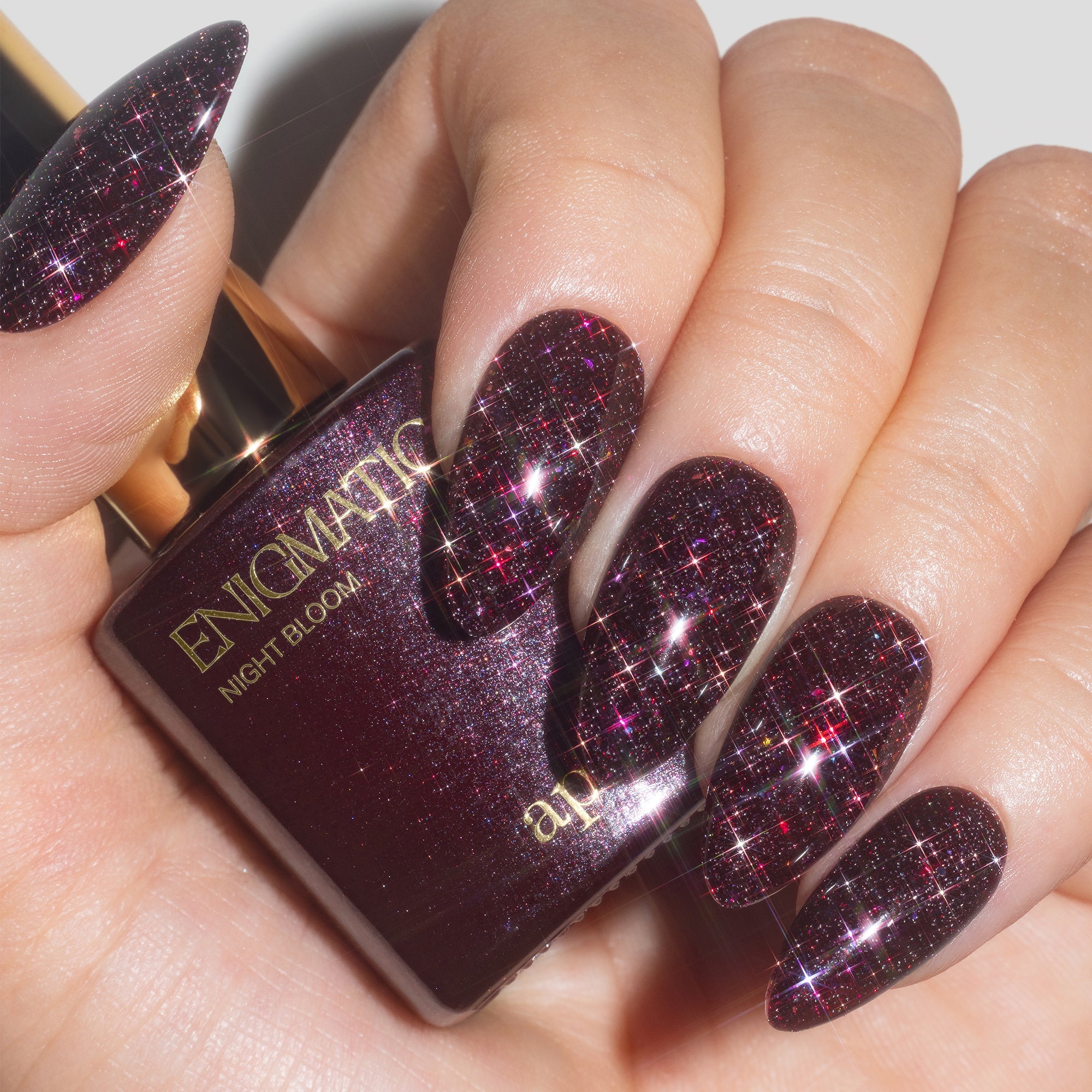 Night Bloom, FG19 (HEMA/TPO/TMPTA-Free) - thePINKchair.ca - Gel Polish - Apres