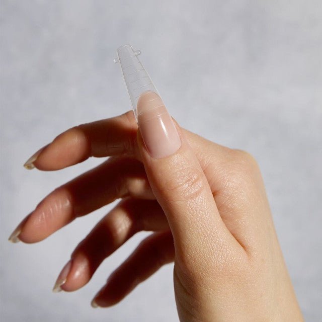 QuickShape™ - thePINKchair.ca - Tips - the GEL bottle
