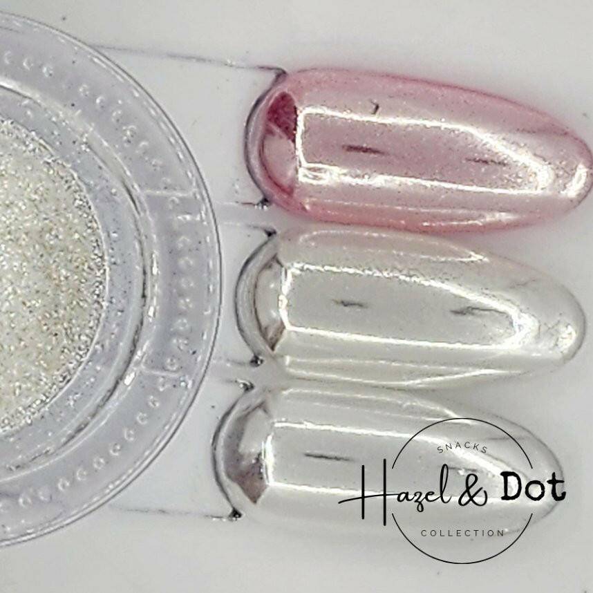 Slick Dish Chrome Powder by Hazel & Dot - thePINKchair.ca - Nail Art - thePINKchair nail studio
